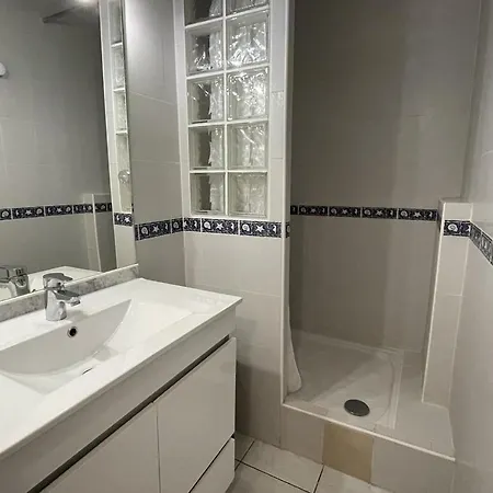 Apartment Heliopolis C 36 - 4 Personnes