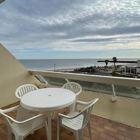 Heliopolis C 36 - 4 Personnes * אגדה