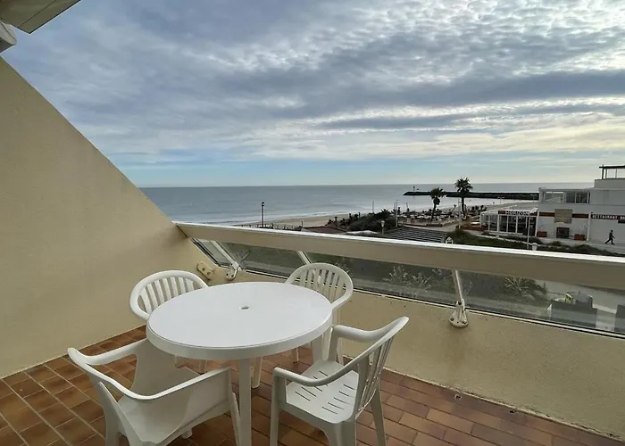 Heliopolis C 36 - 4 Personnes * Agde